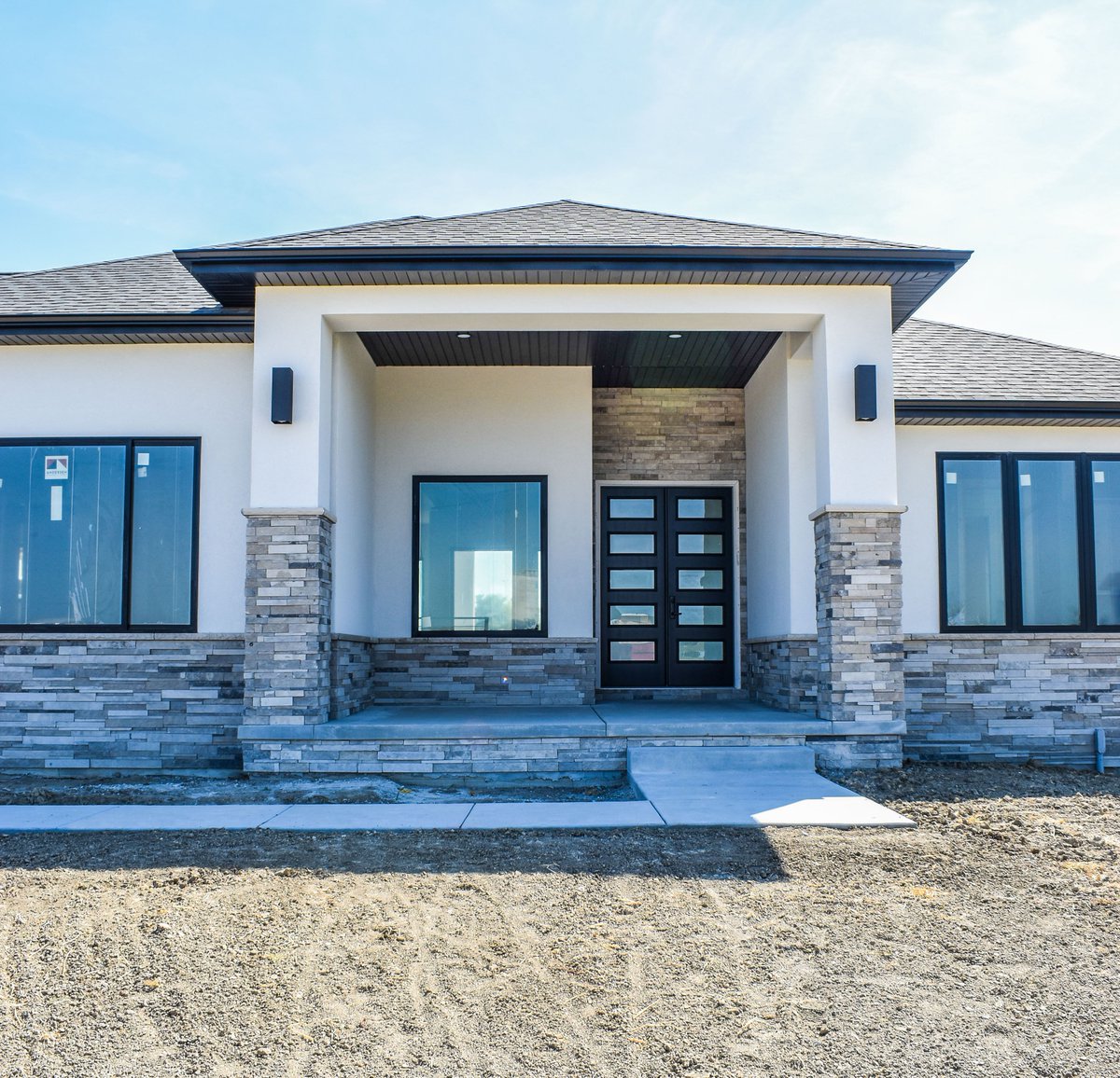 EdwardsStone_'s tweet photo. It's all in the details, and we're loving every detail of this Skyline Grey | Multi 123 project!
#EdwardsStone #SkylineGrey #Multiledge #NaturalStone https://t.co/D5HMrrzbtt