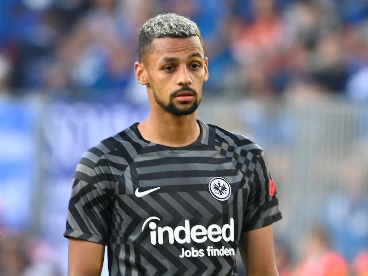 TransferNewsCap's tweet photo. ♧🚨☆ #CrystalPalace are interested in signing #EintrachtFrankfurt midfielder, Djibril Sow. It is expected that a deal will be agreed in January and not now. Player will cost between €20-25 million. 
#CPFC
#Transfers
[@MattWoosie] https://t.co/BDuykqaRXU