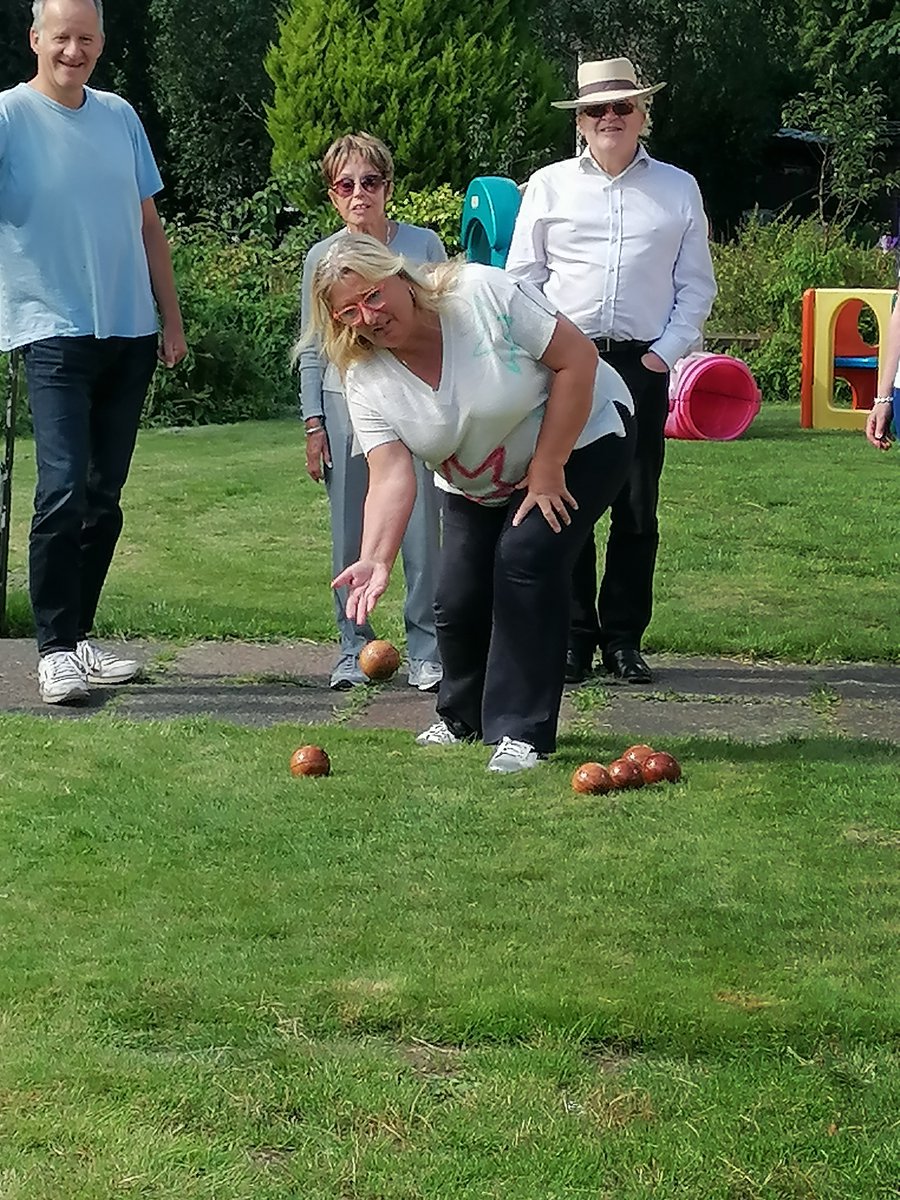CeartasAdvocacy's tweet photo. 🚶♀️Wednesday Health Walk🚶
Amazing day with the sun shining. Great chat and laughs To join contact Michelle or Kenny 0141 775 0433
@TNLComFundScot, @PathsforAll, #ConnectCreateChange https://t.co/IWcd6FoYFQ