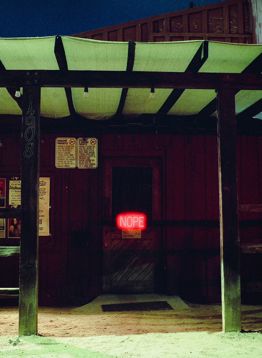 logansphotos1's tweet photo. Cinestill https://t.co/b08dhtzuvv