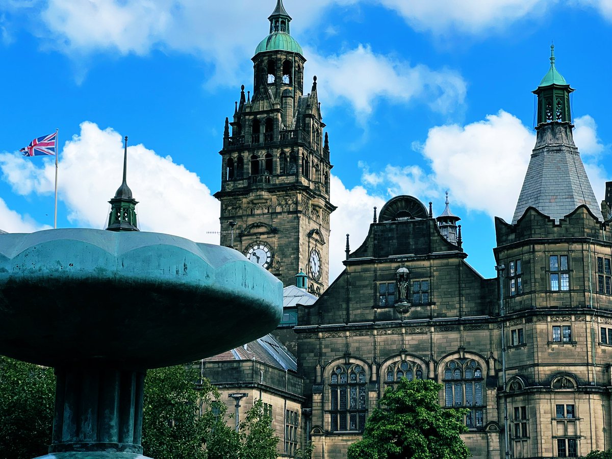 StephensonGill's tweet photo. Virtual collaboration is brilliant and has unlocked so many opportunities. But there’s nothing quite like having a convo in person IMO, especially with new colleagues. 

Also, nice to get out and about and see new things. Here is Sheffield. https://t.co/kLw78kSBJJ