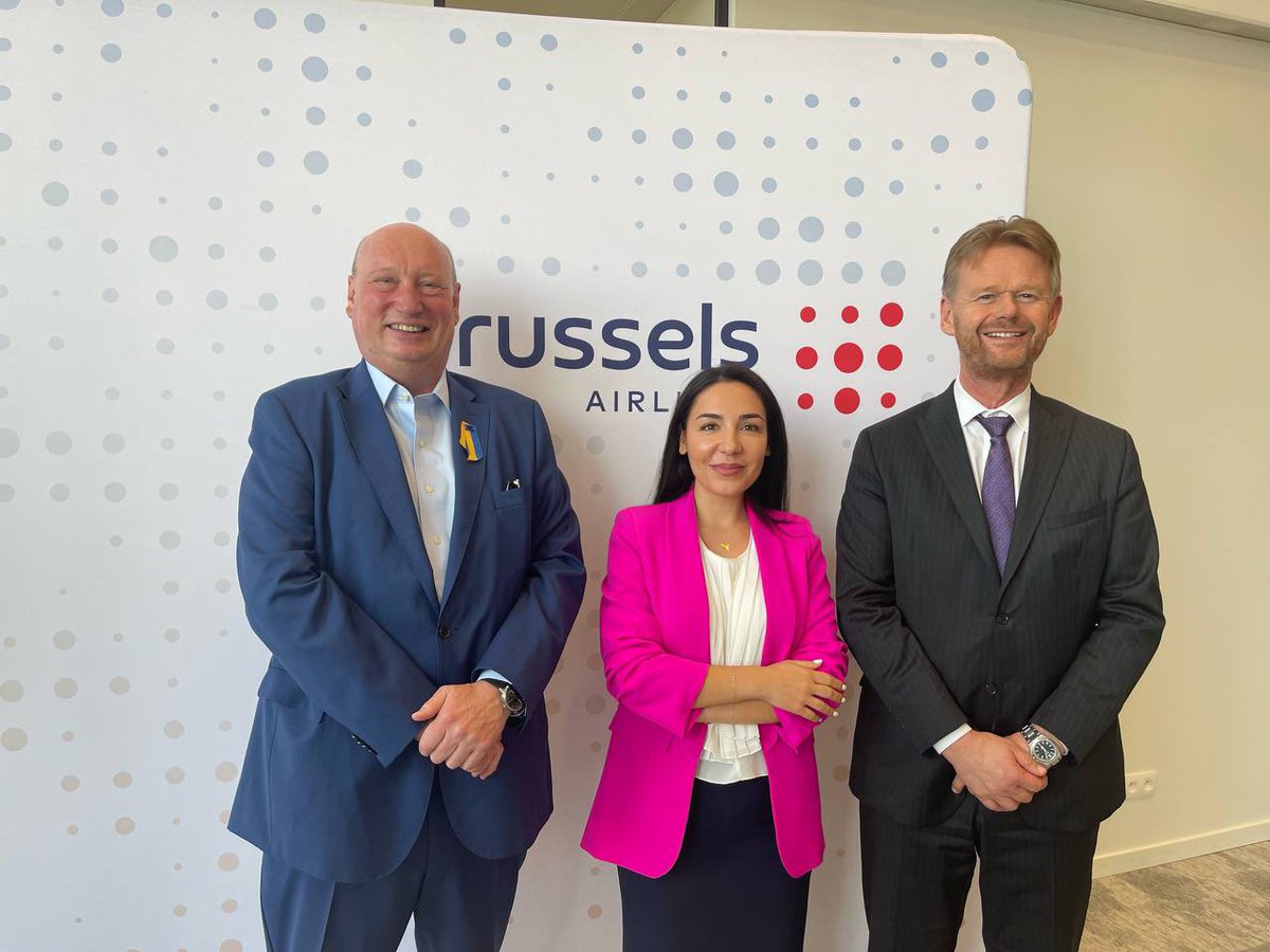 Great talk about new challenges, sustainability &amp; innovation in #aviation btw our CCO <a href="/ClaudiaTapardel/">Ana-Claudia Tapardel</a> &amp; the CEO of <a href="/FlyingBrussels/">Brussels Airlines</a> and <a href="/lufthansa/">Lufthansa</a> Group Chief Executive for EU Affairs, Peter Gerber &amp; the <a href="/EU_Commission/">European Commission</a> General Director of DG Move, Henric Hololei - <a href="/Transport_EU/">EU Transport</a>