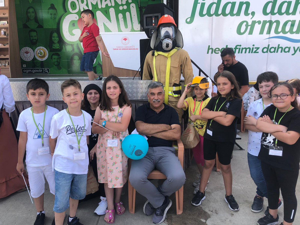 AliIsyapan's tweet photo. İlçemiz Mehmet Akif Ersoy İlkokulu öğrencilerimizin öğretmenleriyle birlikte gerçekleştirdiği #TEKNOFESTKARADENİZ gezisinden kareler … @samsunmem @muratagar60 @MustafaOzdmr55 @yuduf_tanrioven @AkifCarsamba https://t.co/2GUezsWCY3