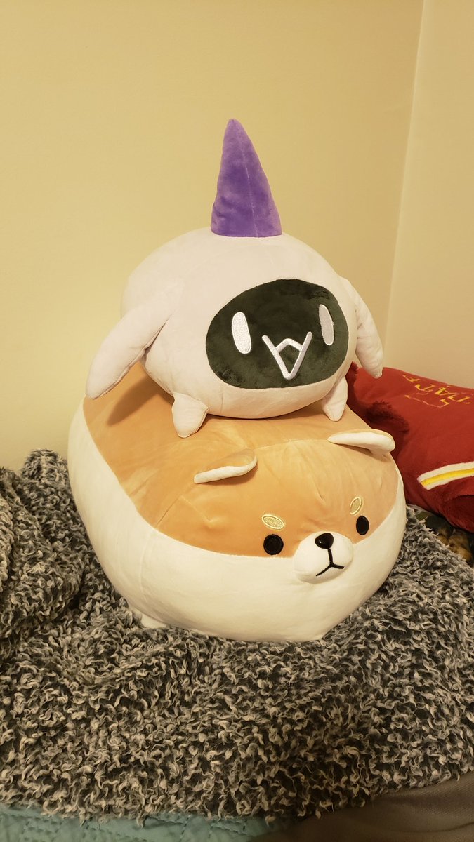 TheMixxey's tweet photo. Instructions unclear, now Chatblin is the Hatblin
#rikkugaki https://t.co/GrfhAIRit0