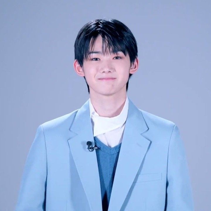 0408FEED's tweet photo. to our only one jo, we are always proud of you no matter what happens. thank u for showcasing your talents to us. we are so grateful to know your existence. we jo stans are rooting for you, so jo debut let's go!! ♥️
#VoteForJO #TogetherWithJO #JOASAKURA #andAUDITION https://t.co/4AI4CnzGsz