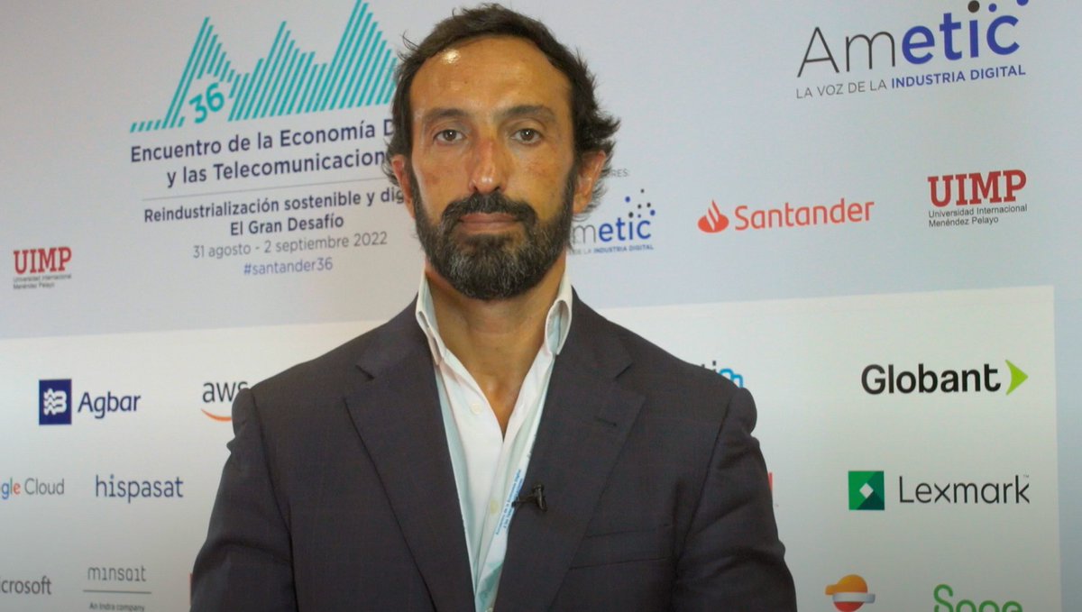 Hoy, <a href="/JLMZabala/">Jose Luis M. Zabala</a> ha intervenido en el Encuentro de la Economía Digital y las Telecomunicaciones #Santander36 de <a href="/AMETIC_es/">AMETIC</a>. Estas son sus principales conclusiones tras la mesa redonda "El reto de las competencias digitales en directivos y pymes”. youtu.be/FaT2kCUjSVo