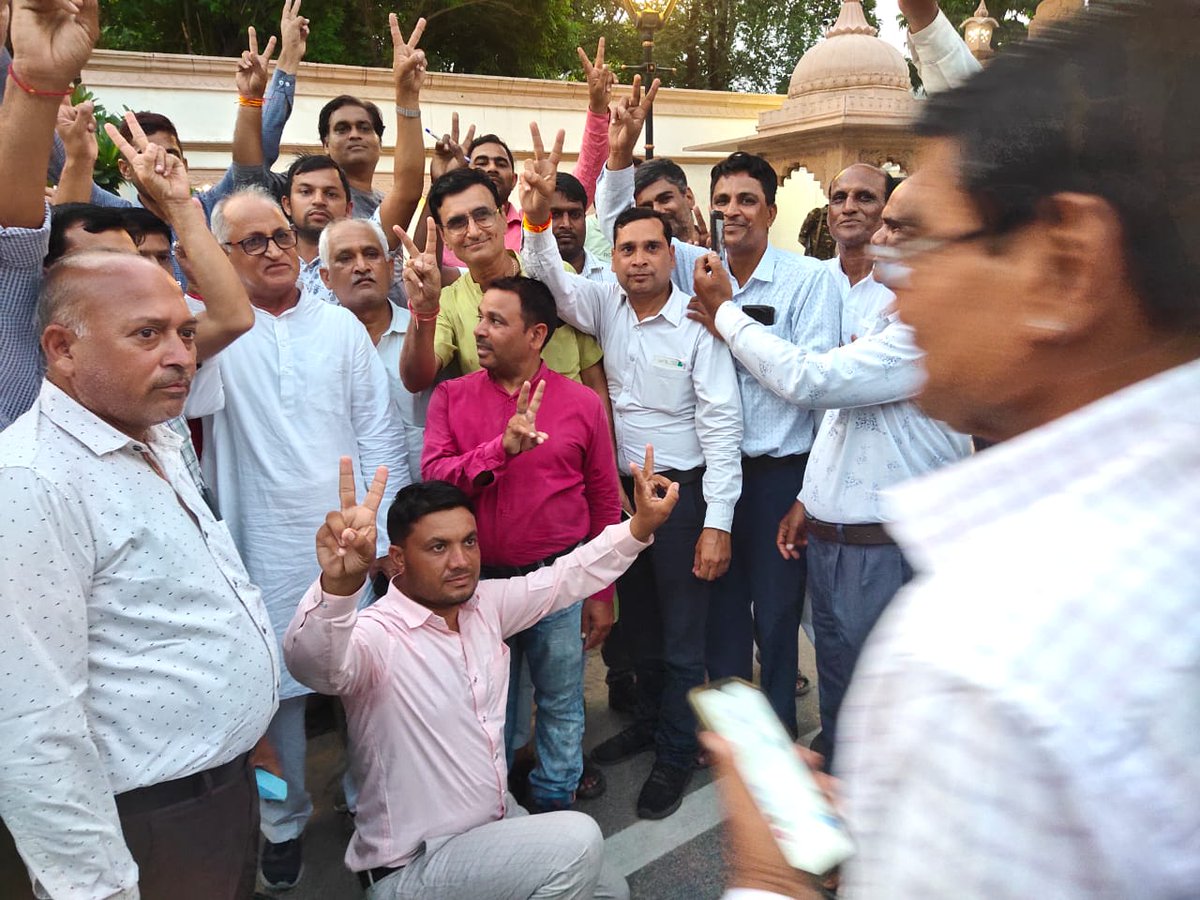 ANILGARHWAL07's tweet photo. https://t.co/ZXnP89gnX5