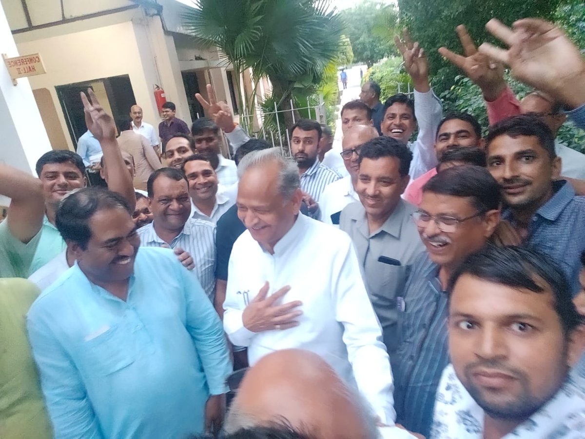 ANILGARHWAL07's tweet photo. https://t.co/pXVhWHu3yf