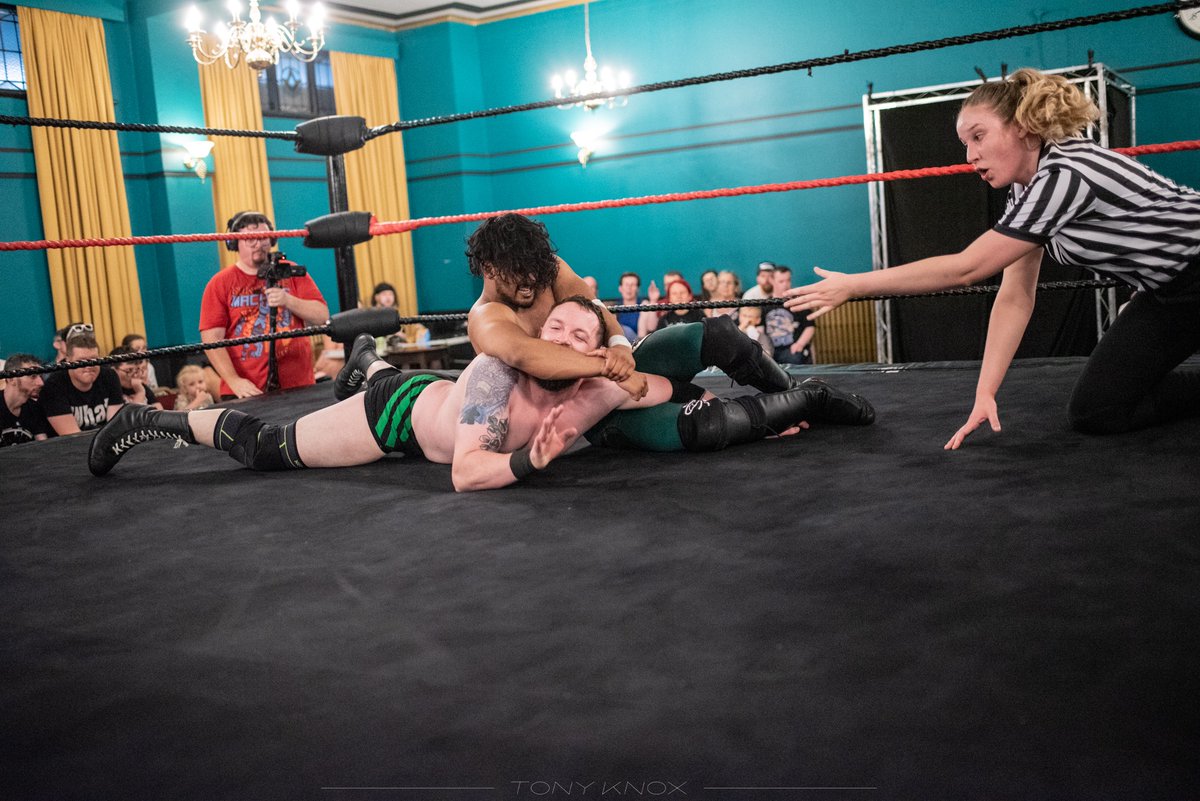 FutureShockWres's tweet photo. Hard hitting... Heart stopping... @THEKEINEN & @NorthernIronPW wasted no time in tearing into one another at ##FSW18th: Part II.
A proper scrap that shouldn't overlooked.
Coming soon to FutureShock On Demand.
https://t.co/uITLv4Sl1U https://t.co/VtVNQTppd4