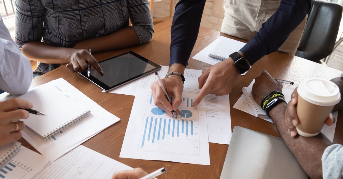 IntelliSurvey's tweet photo. How do you combat bias across your #marketresearch? This new guide will help you minimize bias in your #researchsample, question-wording, and #surveyresponse to get accurate data.
https://t.co/xOtYl2BLfA https://t.co/yBK3mtTF1K
