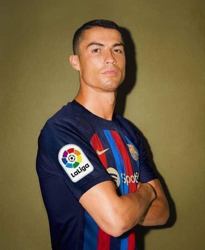 RemarksFootball's tweet photo. Reports circulating that Laporta has a late huge surprise coming. 

Guess what's cooking 🫣 https://t.co/CsZtbDqOJG