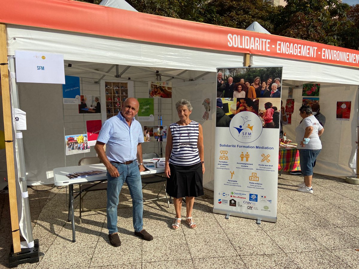 SfmClichy's tweet photo. 👉Venez rencontrer nos équipes et nos bénévoles au prochain Forum des Associations le dimanche 04/09.
👉L'occasion d'en savoir plus sur nos opportunités en bénévolat : cours de français, accompagnement à la scolarité ou encore écrivain public !
#Association #villedeclichy https://t.co/rpj71ddjEE