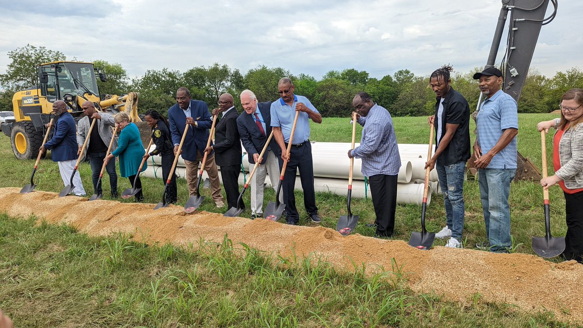 Robin Bentley tweet media