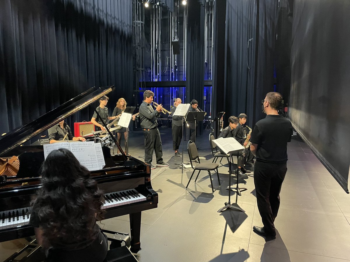 Behind the scenes warm up of the Sentinel Jazz Band for <a href="/WestVanSchools/">WestVanSchools</a> opening day!  Great to see <a href="/Zoltan_Virag/">Zoltan Virag</a> back in action.