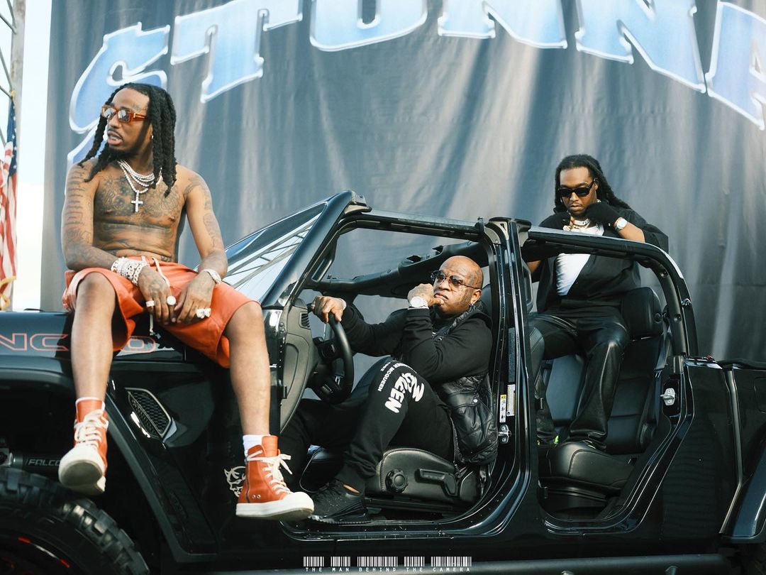 QuavoStuntin's tweet photo. Bird &amp; Wayne
Steph &amp; Klay
TAKE &amp; QUA
#BIGSTUNNA https://t.co/5I2cexju0l