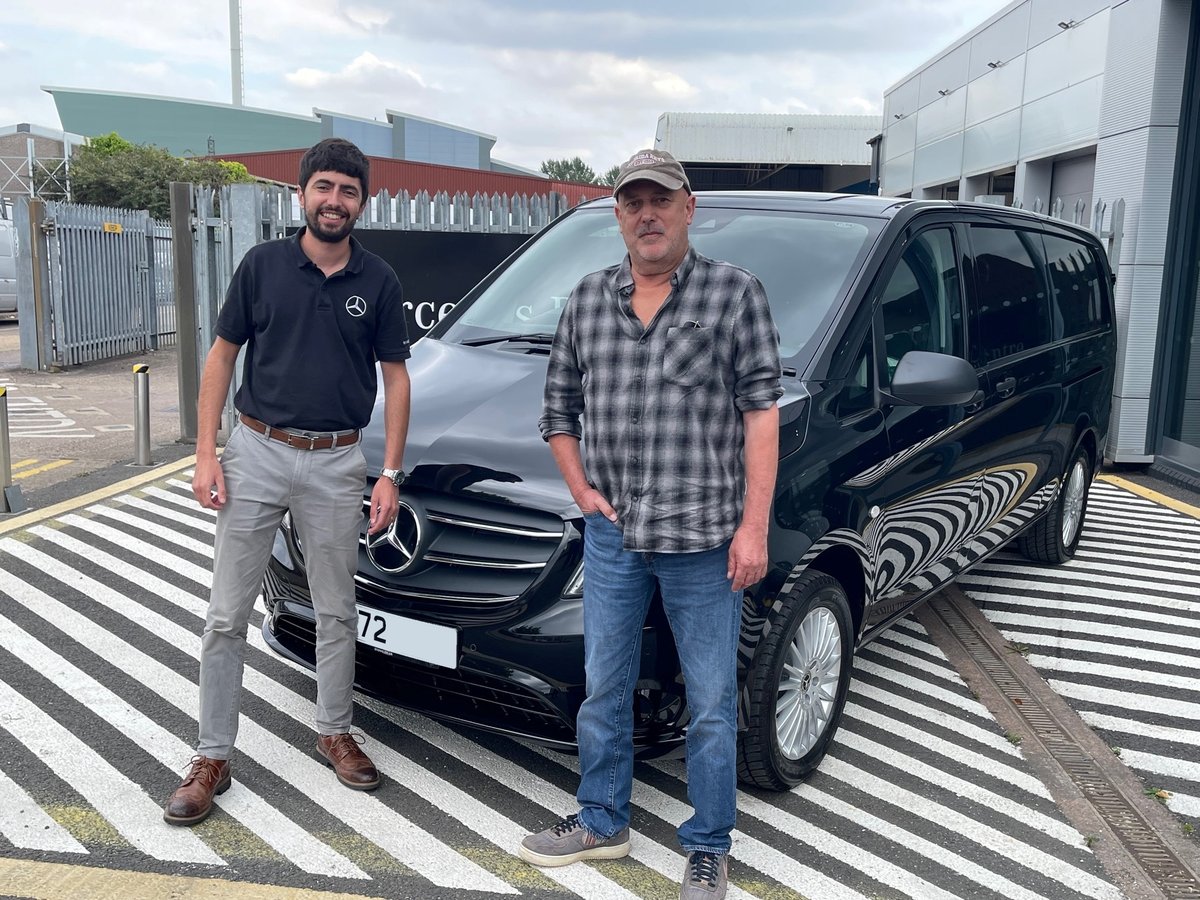 NEW REG DAY IS HERE!
Congratulations to Mr Petersen on the collection of his new #MercedesBenz Vito 119 Panel #Van from Sales Executive, Jay. We wish you many miles of happy motoring.