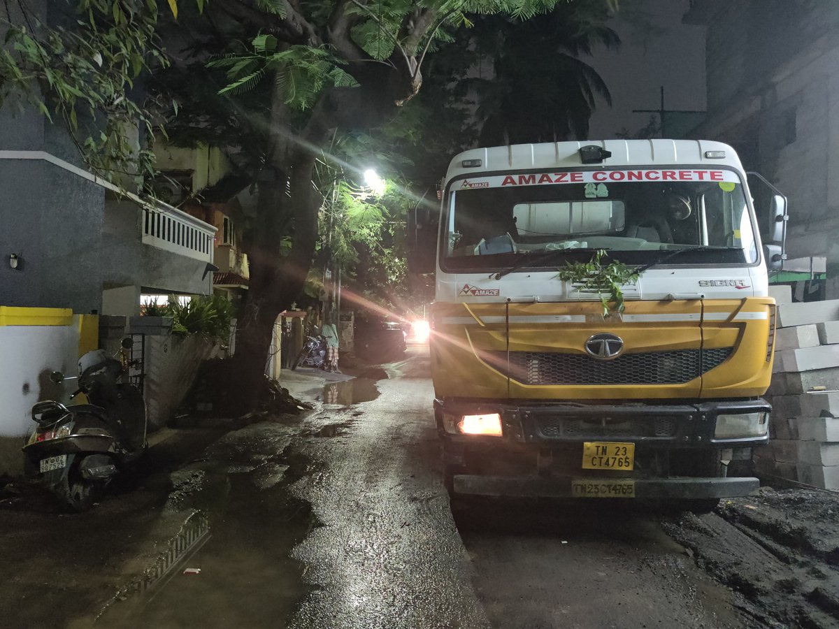 Terrible illegal activity outside a house. Going on for hours even at 9.15 pm AFTER repeated requests. Covering half the road #ChennaiPolice @ChennaiTraffic #Atrocity upstay.co.in