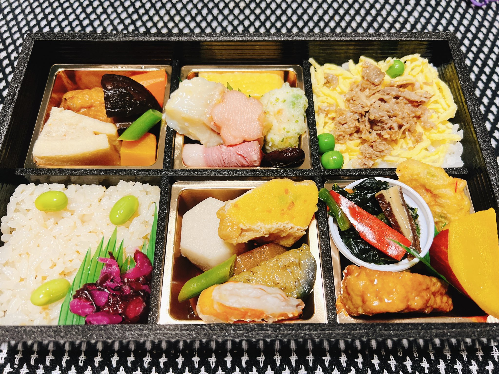 マカロニ 三宮情報 神戸ふらっとグルメ 300記事目標 現在211記事 Kobeflatgourmet Twitter