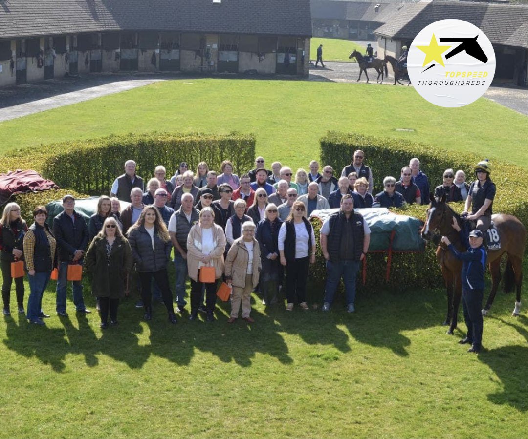 Racing_Clubs's tweet photo. Stable visits…

…the best reason 𝙀𝙑𝙀𝙍 to set an alarm.

📍Warren Chase Stables @O_J_murphy91 

📍Dominion Racing Stables @ianwilliamsraci 

📍Jackdaws Castle @JonjoONeill 

All yard visits are included with every share, totally free of charge.
#StableVisits https://t.co/9Md06Odm7B
