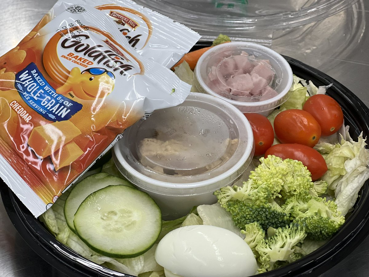 Middles school lunch today!  Yum. Buffalo chicken dip w/ chips, mozzarella cheese sticks w/ marinara, cheeseburgers, chef salad or bagel/yogurt