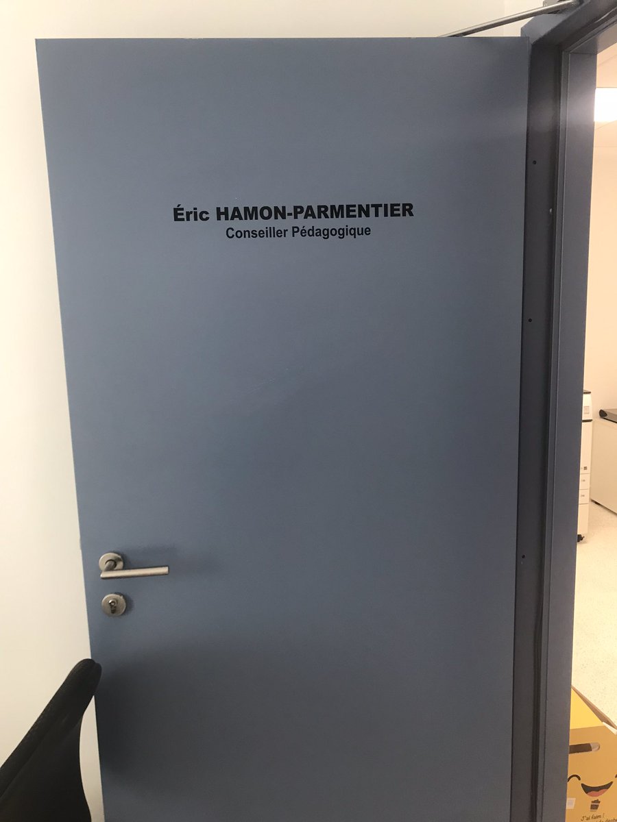 norberthamon's tweet photo. @Marco_paysanbio Coucou Marco, oui tout se passe bien . C’est très dense car il y a beaucoup d’écoles mais c’est très intéressant. On est très bien accueilli et j’ai même mon nom sur la porte de mon bureau , une première 🤩 https://t.co/mTjiYwldVw