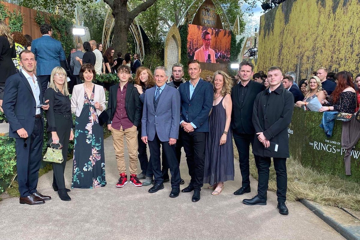 Royd Tolkien tweet media