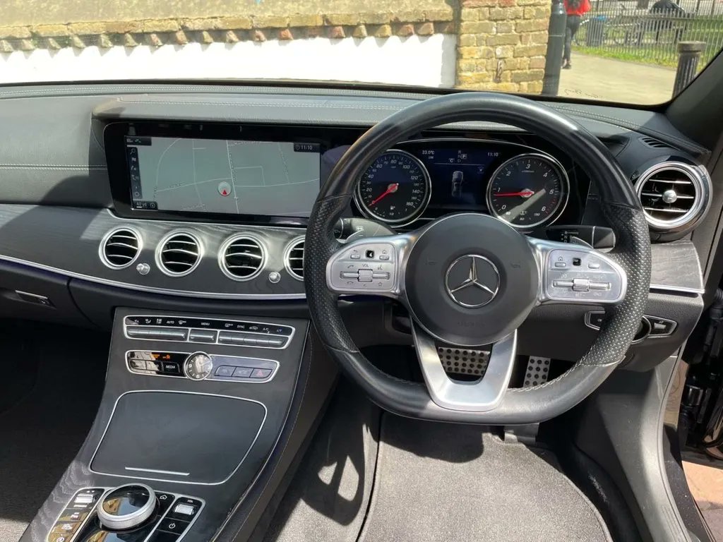 Rushmores_Cars's tweet photo. 💥 2018 MERCEDES-BENZ E-CLASS💥
Just in! This 2018 68 MERCEDES-BENZ E-CLASS 2.0 E 220 D 4MATIC AMG LINE PREMIUM 4d 192 BHP With 26000 Miles!  

£29,550 or From £394 Per Month!

⬇️Apply Here⬇️
https://t.co/QucF7QBhCj  📊

#cars #Catford #carsforsale #cargram #London https://t.co/SjuoVR03IK