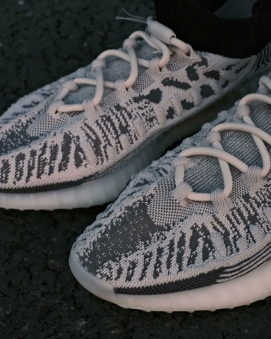 Adidas yeezy gris 05 cheap