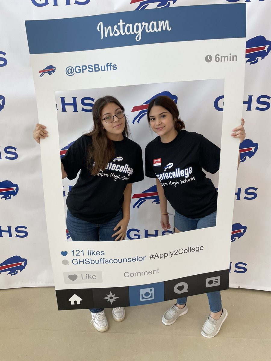 keri_waddle's tweet photo. Gibbon’s Class of 2023 applied to college today!!!! #apply2college #ghsbuffs https://t.co/7IMzsxbBzr