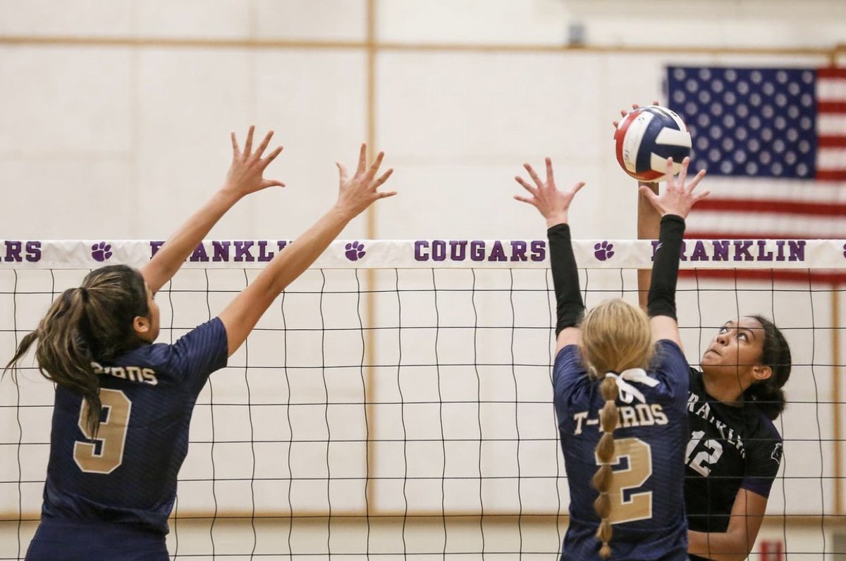 ELPASO_ISD's tweet photo. Volleyball in action! π
Check out the awesome shots from the @coronado_high vs @FranklinCougars volleyball game. #GoEPISD #EPISDProud
πΈ CoolEdgePhoto https://t.co/2riqaZ3Jey