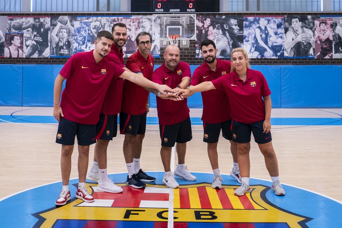 🏀🔵🔴Així és l’staff del @FCBbasket_fem a la #LFEndesa 
👏<a href="/i10fernandez/">Isaac Fernández</a>  compta amb dues cares noves respecte l’equip tècnic que va assolir l’ascens
👇 Tota la informació aquí: fcbarcelona.cat/ca/noticies/27…
