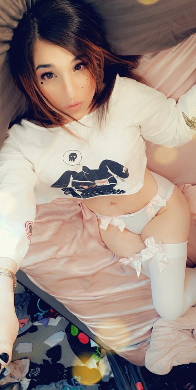 Sep 1st ♡ you know what that means ♡ hiiiiiii internet ♡ https://t.co/JlUJ9uMUr8