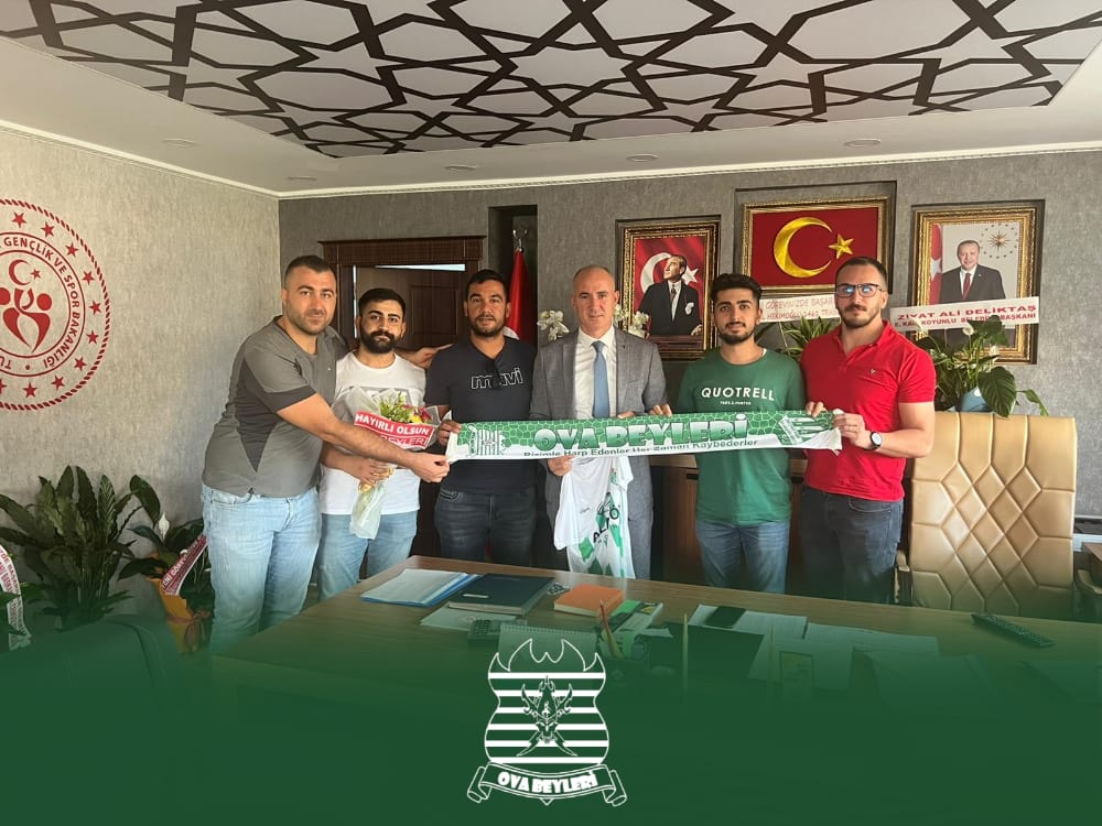 Şehrimize yeni atanan Gençlik ve  Spor İl Müdürü Sayın Yusuf Çebi'ye Ova Beyleri Taraftar Grubu olarak hayırlı olsun ziyaretinde bulunduk.
<a href="/61yusufcebi/">Yusuf ÇEBİ</a>