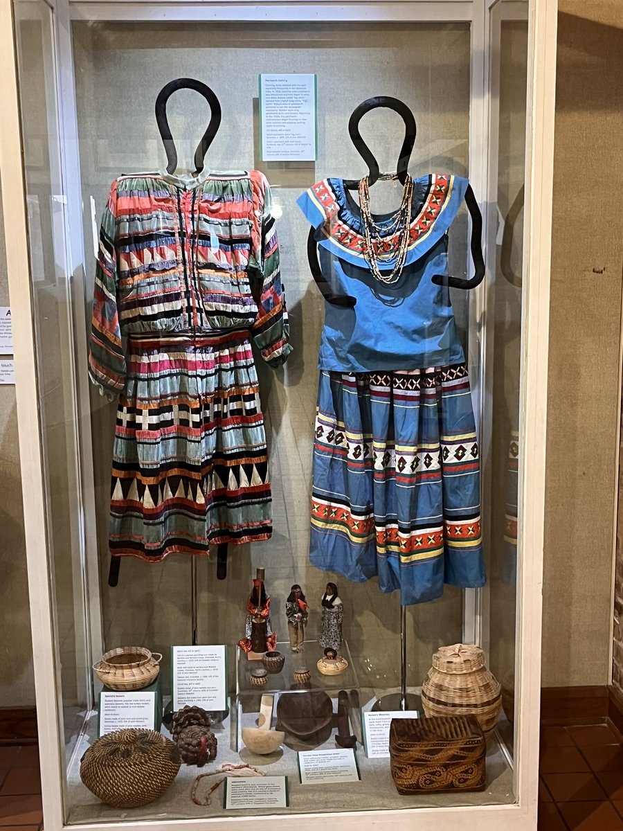 difilippoapush's tweet photo. APUSH is visiting the Mitchell Museum of American Indian today. Great time learning about so many aspects of indigenous cultures. #olchspride https://t.co/uXMbGEn88X
