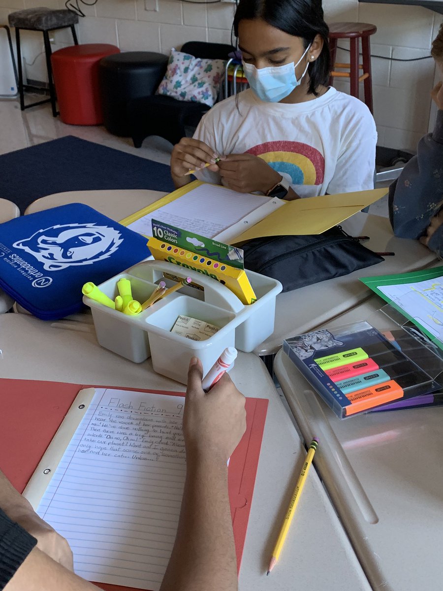 MsSchamus's tweet photo. Breaking in the writing folders with our first Flash Fiction of the school year! Students enjoyed sharing their creative story ideas and receiving feedback from classmates. #SparkJoy @BAM_MS_Official https://t.co/lg6cDCAGjp
