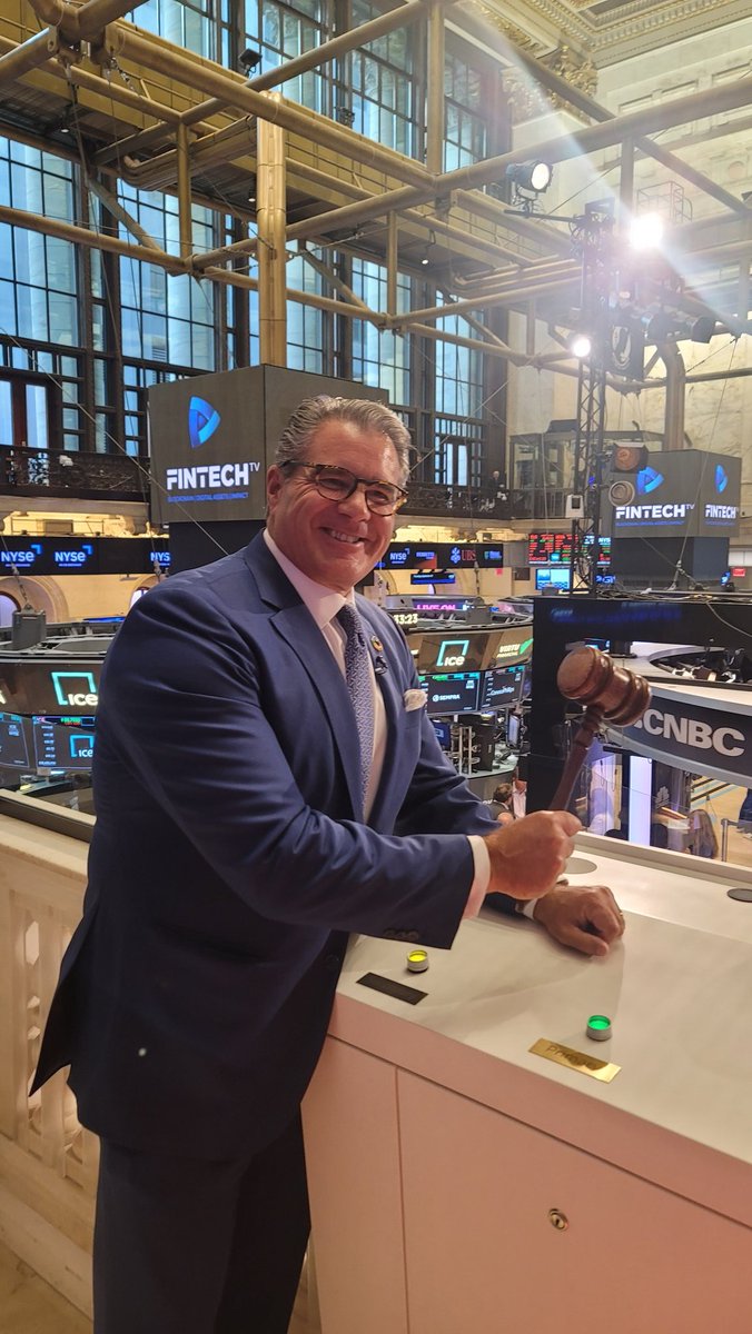 FINTECH.TV tweet media