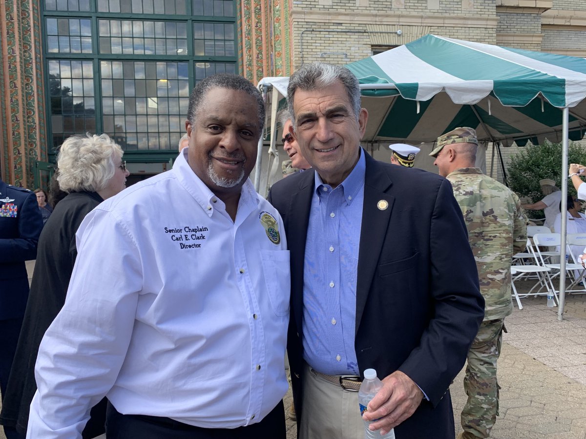 William B Magnarelli tweet media