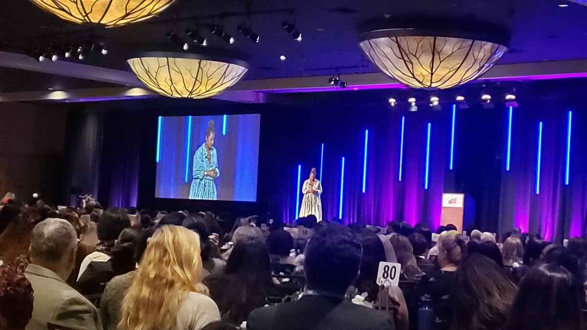 errie77's tweet photo. "What new skill can I leave with?" Great question from Supervisor Holly Mitchell. Hmmm...

@LACWomenLeaders

#WeRISE2022 #LACWLC2022 https://t.co/6NJydeg4bX