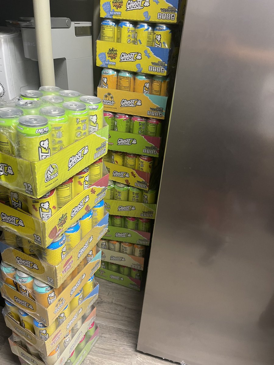 CoachG_Man's tweet photo. Thanks @MarsalaBeverag1 and @tflem13 for hooking up the @ULM_FB Strength Staff with 16 cases of @GhostLifestyle Energy Drinks. https://t.co/eQTaJdXOpT