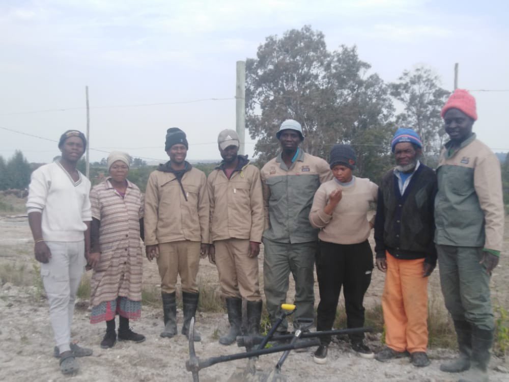 South Africa celebrates Arbor Week in the first week of September annually. We planted in 2700 trees in 3 sites: Thembisa, Phillippi and Grahamstown Thank you to <a href="/TownshipFarmers/">TownshipFarmers</a> #runningtreecampaign initiative supported by <a href="/CTMarathon/">Cape Town Marathon</a> &amp; <a href="/onetreeplanted/">One Tree Planted</a> 
#TreeEquity #NativeTrees