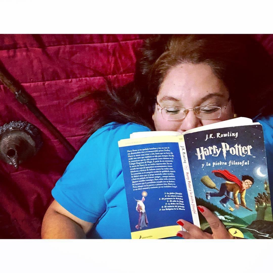 mexicanadmiamor's tweet photo. La carta de Hogwarts nos llegó a todos los potterheads el día que abrimos por primera vez o vimos una película de Harry Potter #HappySeptember1st #HarryPotter  #wizard https://t.co/KjtqAo0Mcg