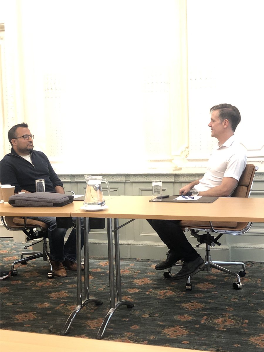 MartinaYanga's tweet image. Acute Medicine Education Development day ⁦@epsom_sthelier⁩  Exceeded all expectations ⁦@sifrazer⁩ ⁦@richardbogle⁩ ⁦@paulineswift5⁩. Thanks to all our educators who attended. Flawless! Excellent feedback. Great plans for delivering outstanding education.