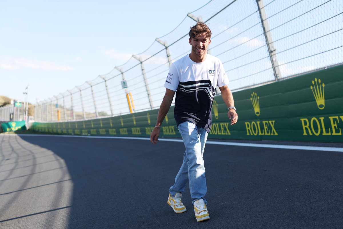 TearOffFR's tweet photo. 🔴 Alpine aurait convenu avec Red Bull des conditions pour libérer Pierre Gasly de son contrat AlphaTauri pour la saison 2023.

L'écurie française n'aurait plus l'intention de faire piloter Oscar Piastri la saison prochaine.

(🗞️ @wearetherace)

#F1 #DutchGP 🇳🇱 https://t.co/BHxKbcQvc5