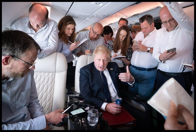 CarlEveCrime's tweet photo. Man who spent £75m on Brexit Jet, which got a £900,000 paint job to carry red, white & blue livery, explains how a £20 kettle will save poverty-facing public £10 each year...
I don't even have enough FFSs for this one... https://t.co/bo706W7mUY