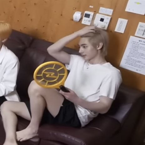 มซน fan account ㅡ 선우 tweet media