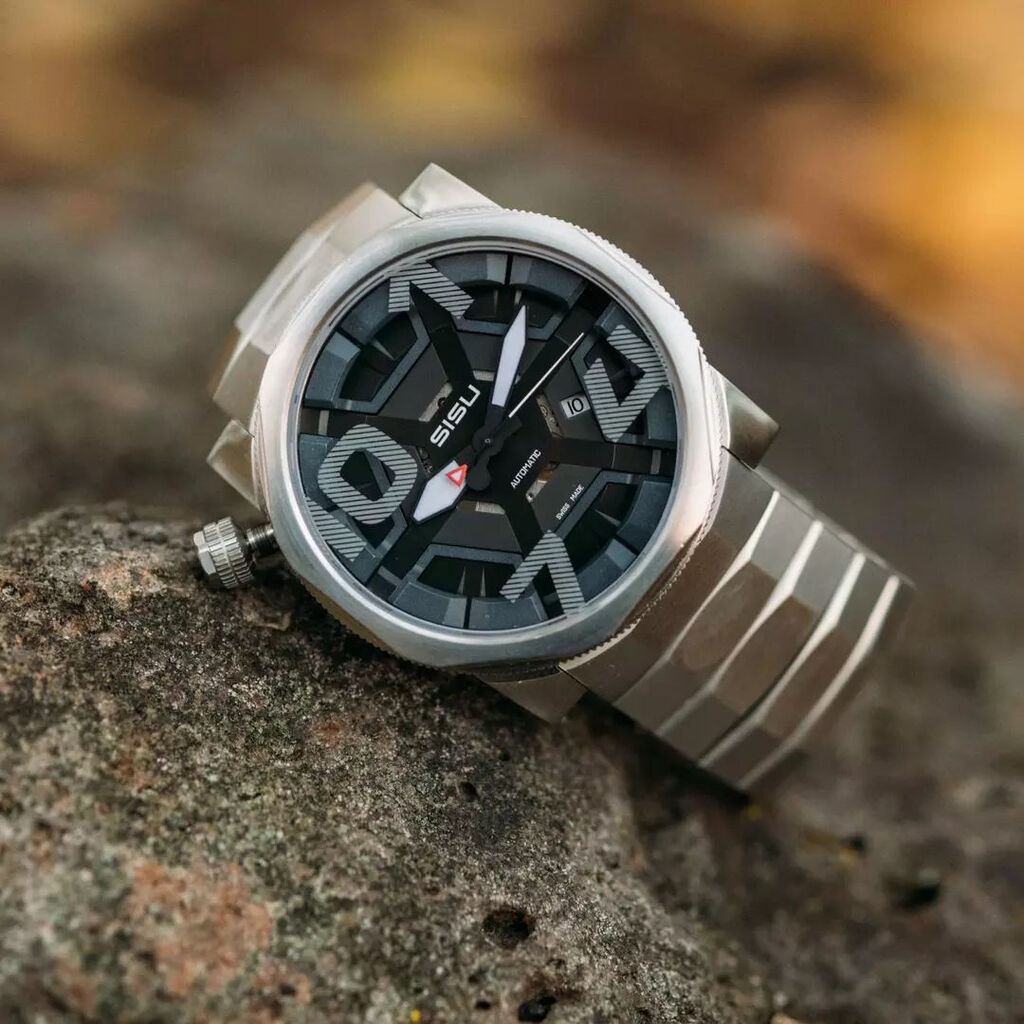 SISUwatch's tweet photo. Rock solid. #SISUWatches https://t.co/bc0upMpoFS https://t.co/NmL3KFjT3a