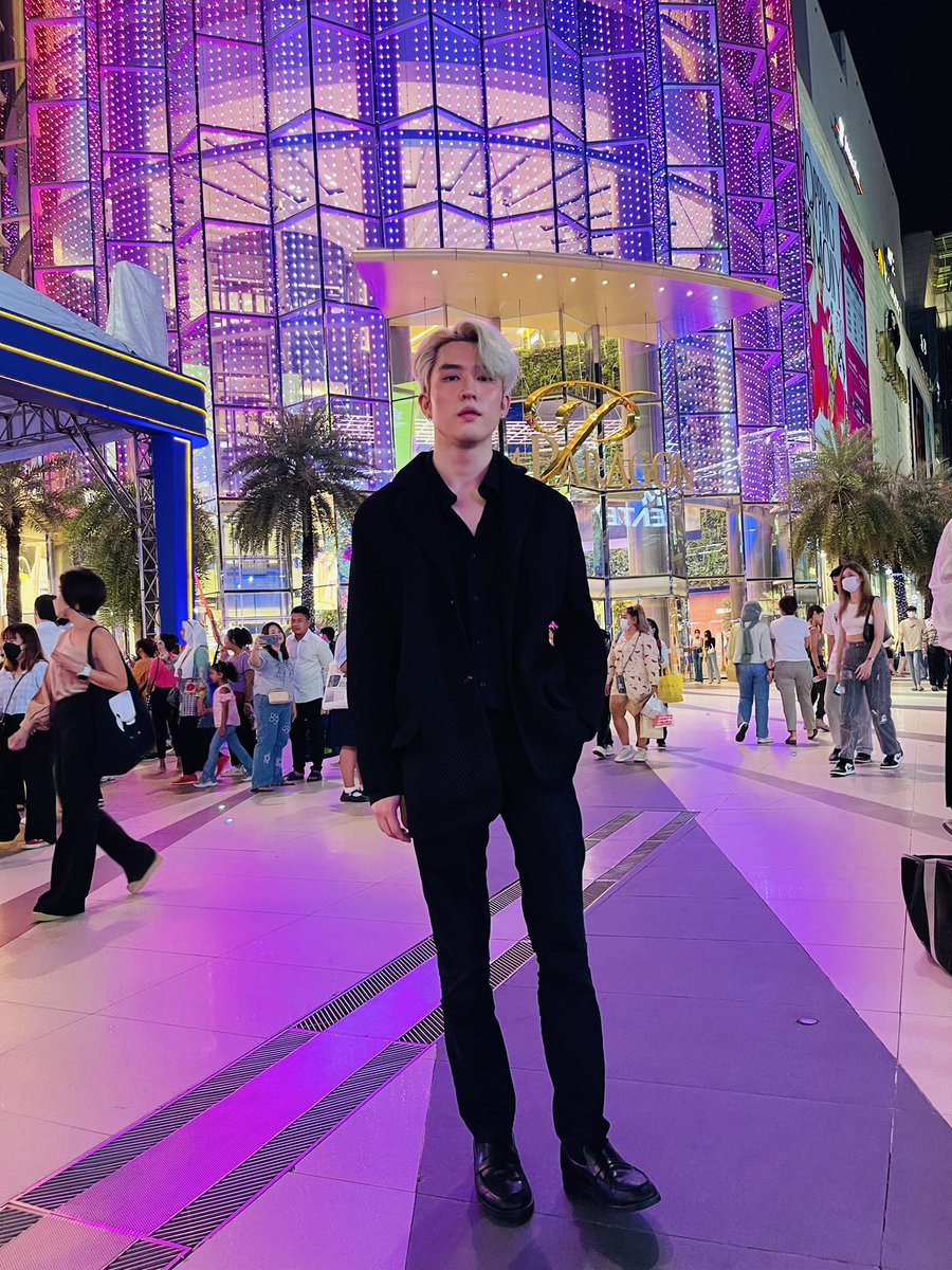 yyfc__'s tweet photo. รู้ว่าหล่อ ก็เต็มใจให้หล่อ 🥰🫣

#yutksd https://t.co/Zmo88n9RBv