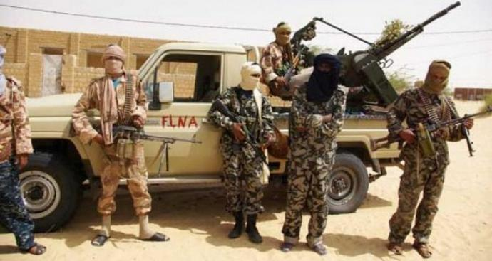 AshleyLelaMAIGA's tweet photo. @Idarfa Je répète : l'Histoire retient que le #MNLA a ouvert les portes du #Mali à #Aqmi, #Mujao, #Ansardine dans le but de déloger l'Etat malien du Nord. La responsabilité du #MNLA est pleine et entière dans la crise sécuritaire que vit le #Mali et l'affaissement de l'Etat au Nord. https://t.co/iSS2w6oFEn