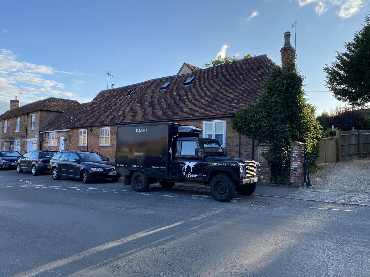 Brill fridge box #Landrover #Defender 👉👉👉👉