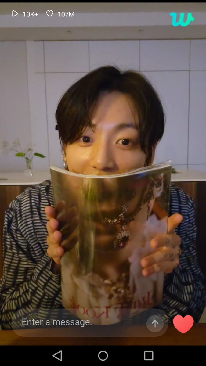 kim_chouri's tweet photo. ياعمري صار عمره 25😭💜
Happy birthday JK🎂💖💜
#JungKook #HAPPYJKDAY #HappyBirthdayJungkook https://t.co/9Pob4BQrIB